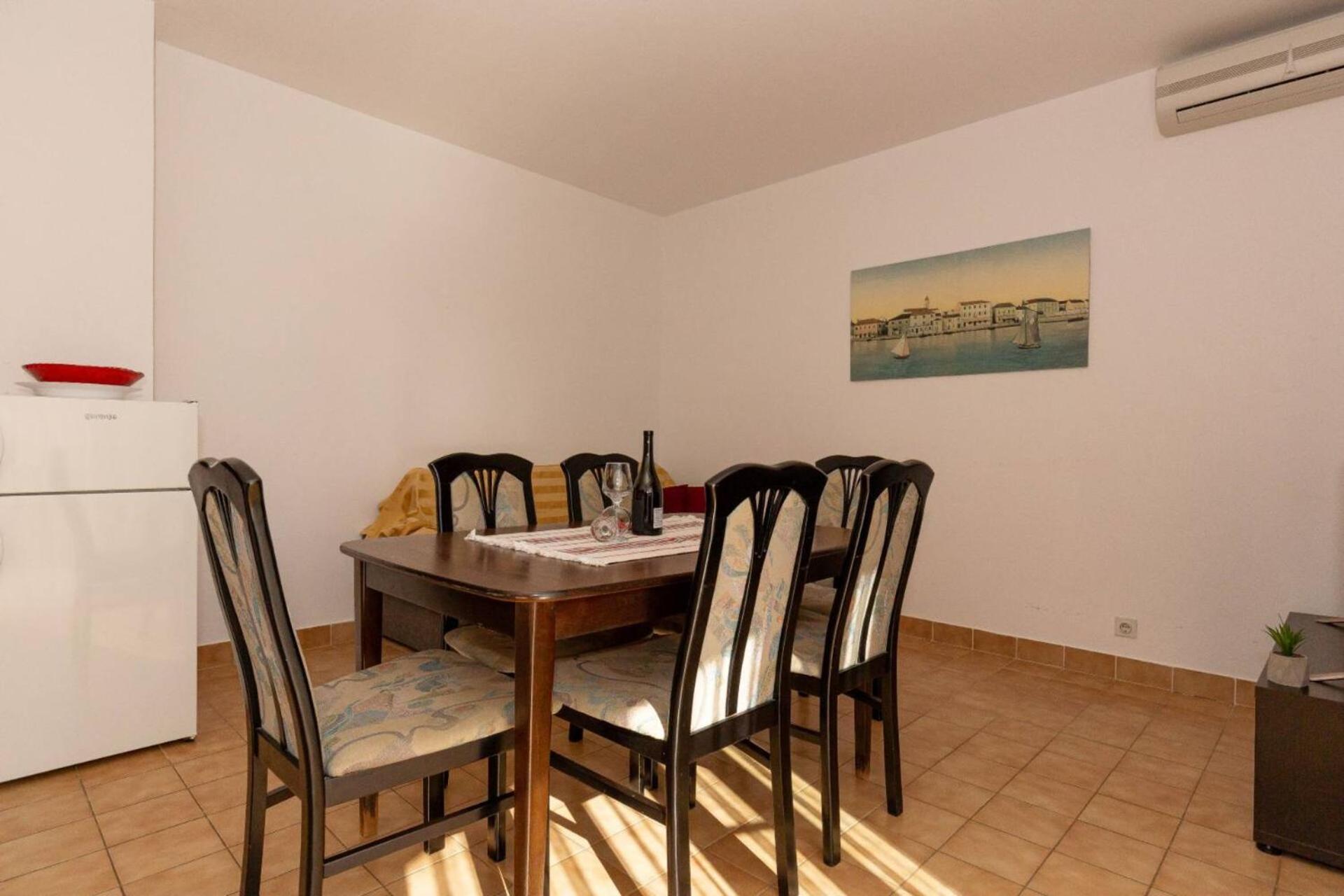 Three Bedroom Apartment In Biograd บีโอกราดนาโมรู ภายนอก รูปภาพ