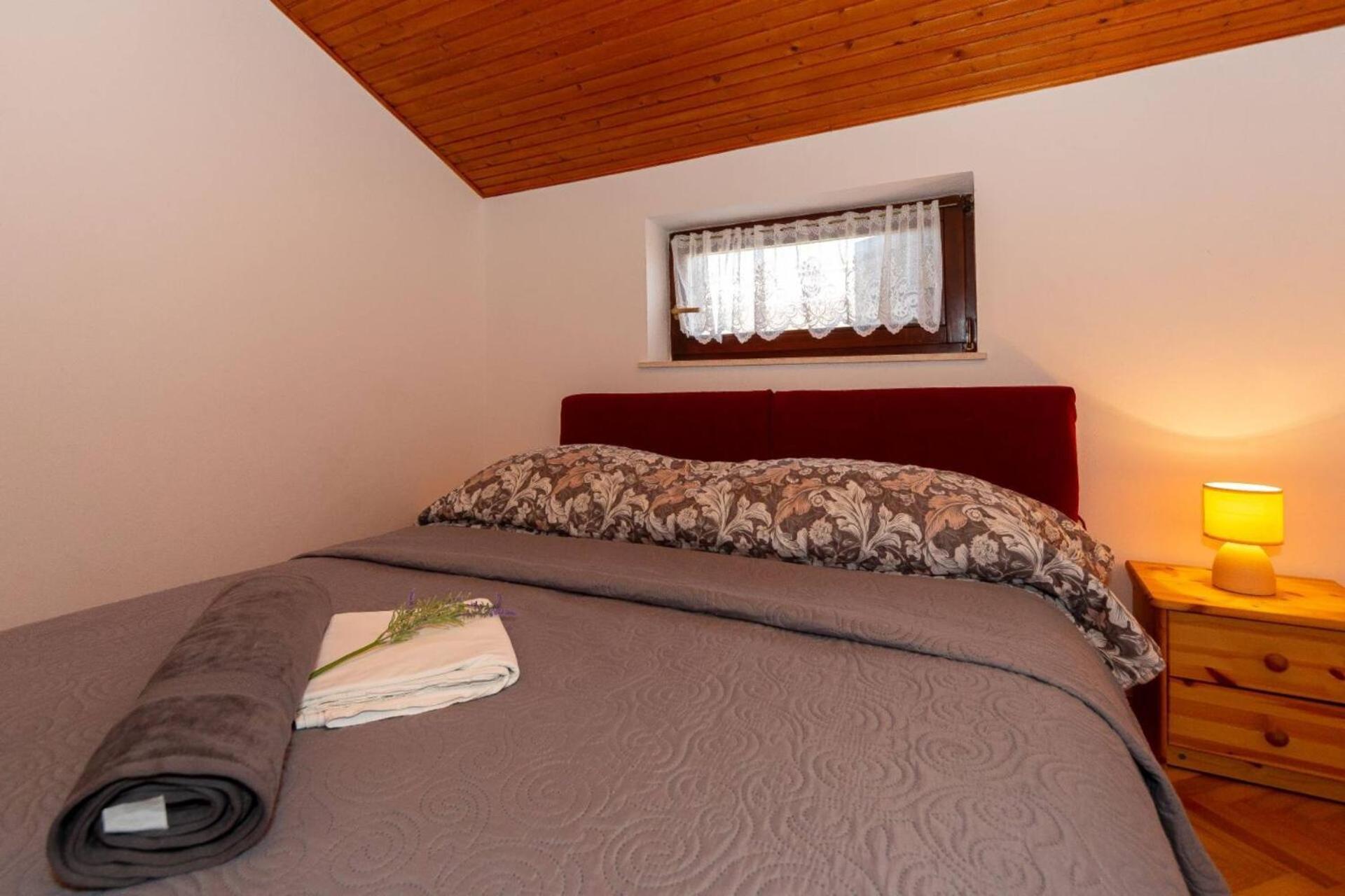 Three Bedroom Apartment In Biograd บีโอกราดนาโมรู ภายนอก รูปภาพ
