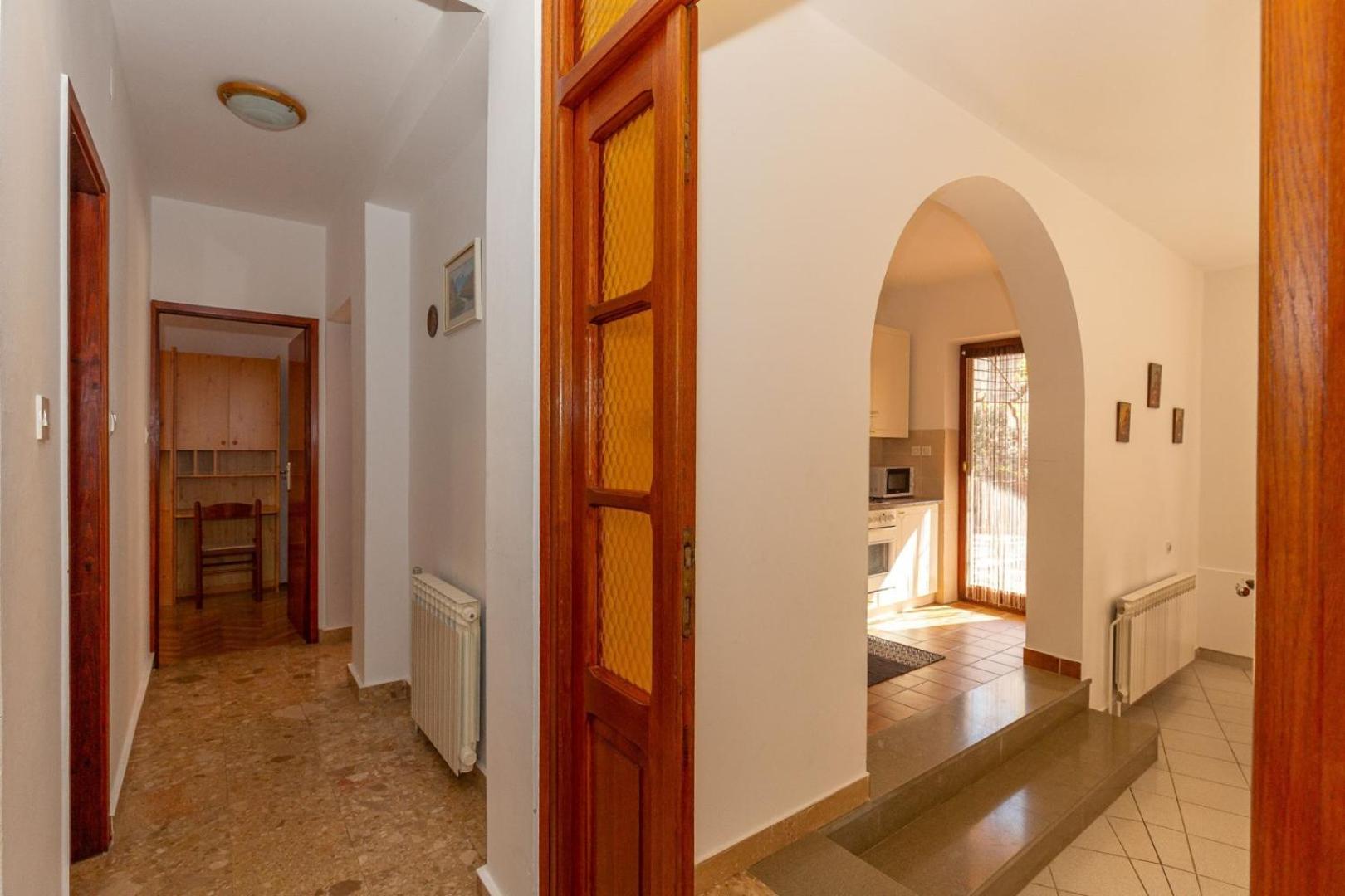 Three Bedroom Apartment In Biograd บีโอกราดนาโมรู ภายนอก รูปภาพ