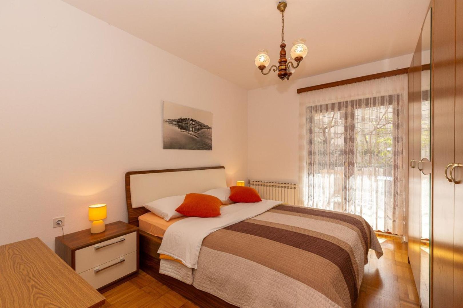 Three Bedroom Apartment In Biograd บีโอกราดนาโมรู ภายนอก รูปภาพ