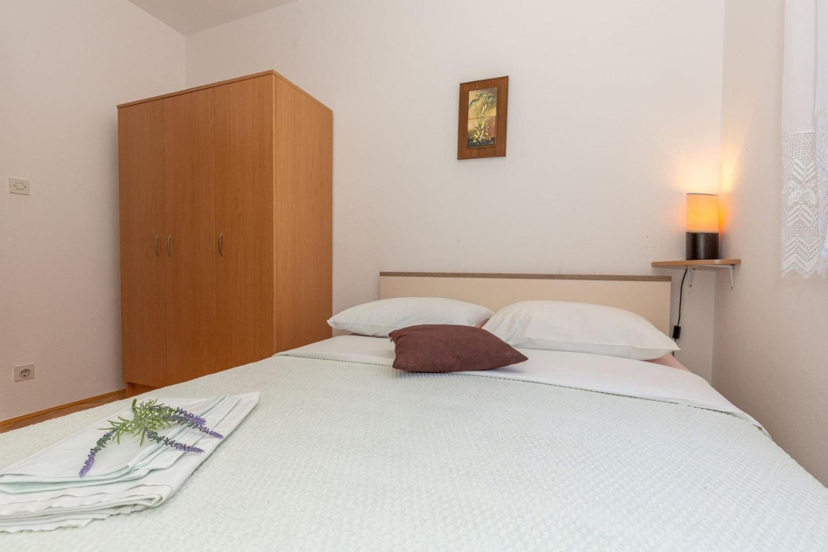 Three Bedroom Apartment In Biograd บีโอกราดนาโมรู ภายนอก รูปภาพ
